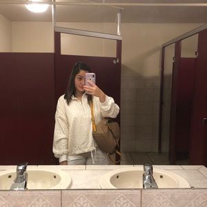 Meet your Posher, Daniella